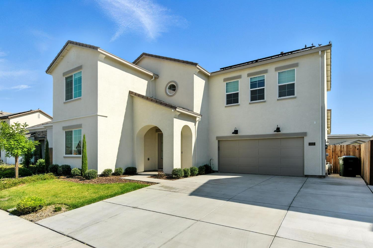 2328 Paramount Lane