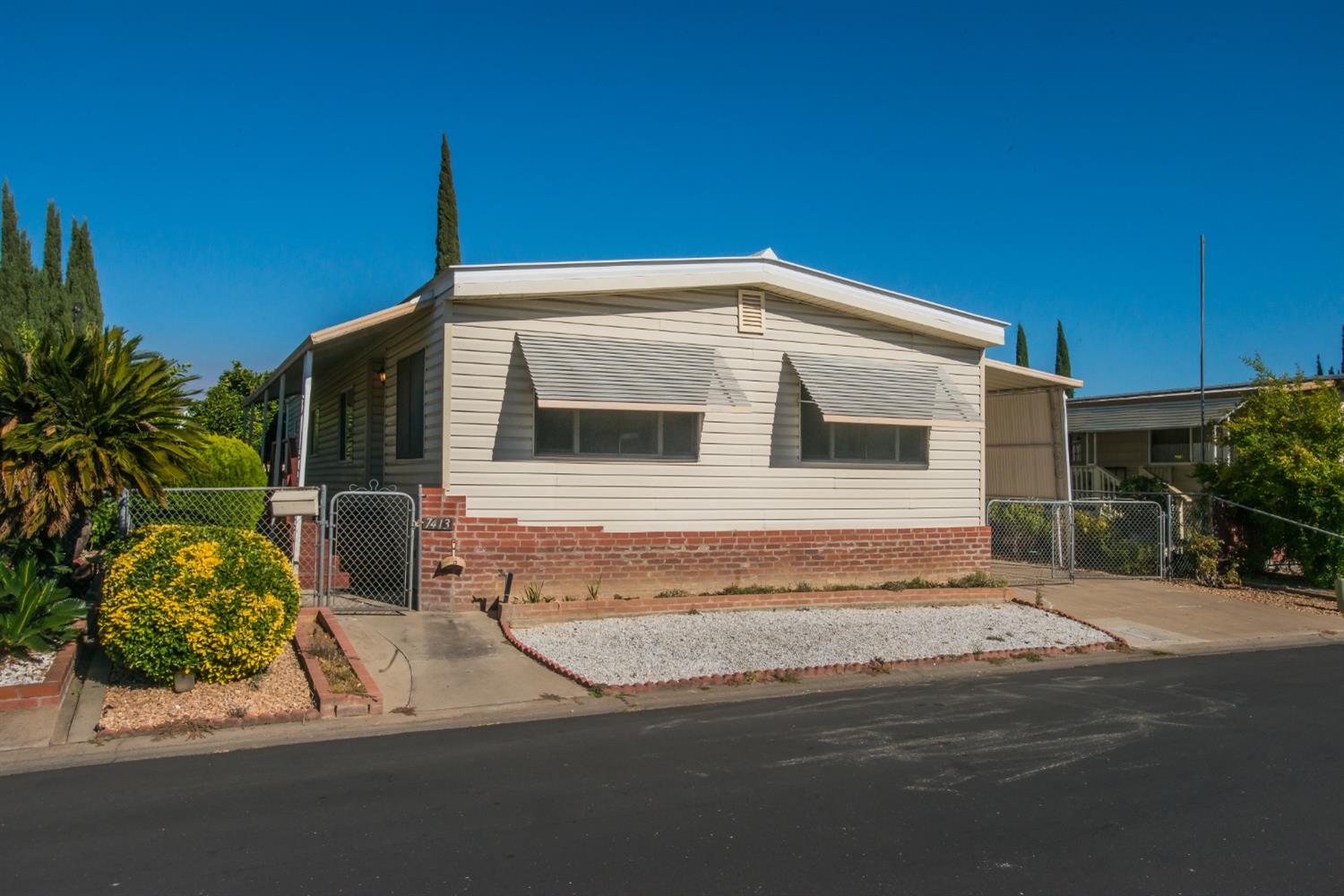 7413 Pardis Lane