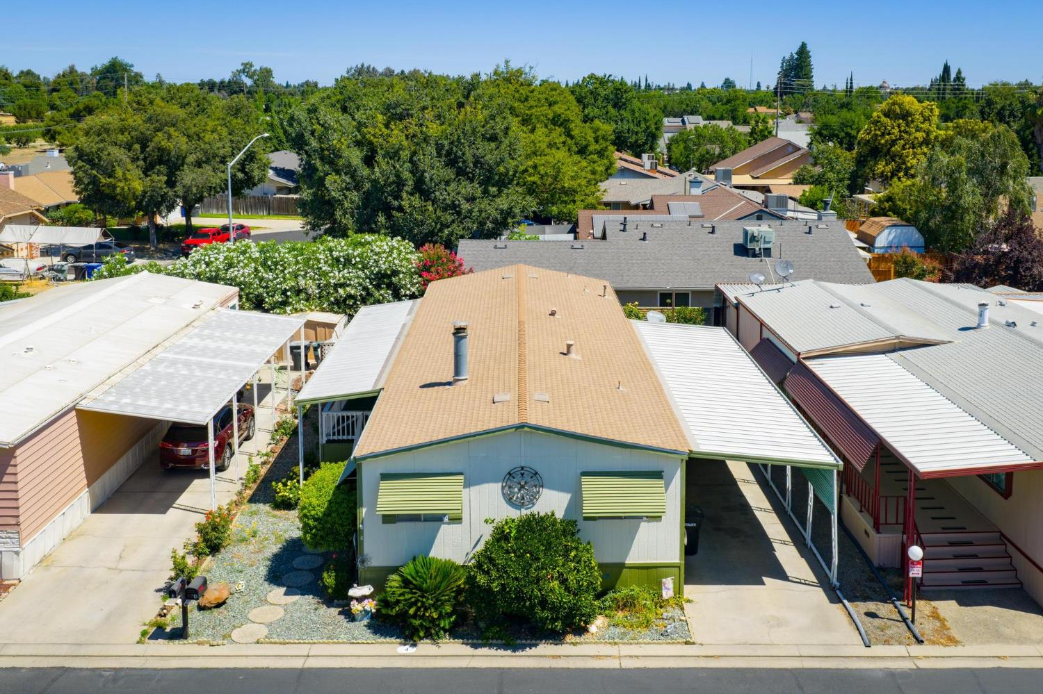 1200 S Carpenter Road 4