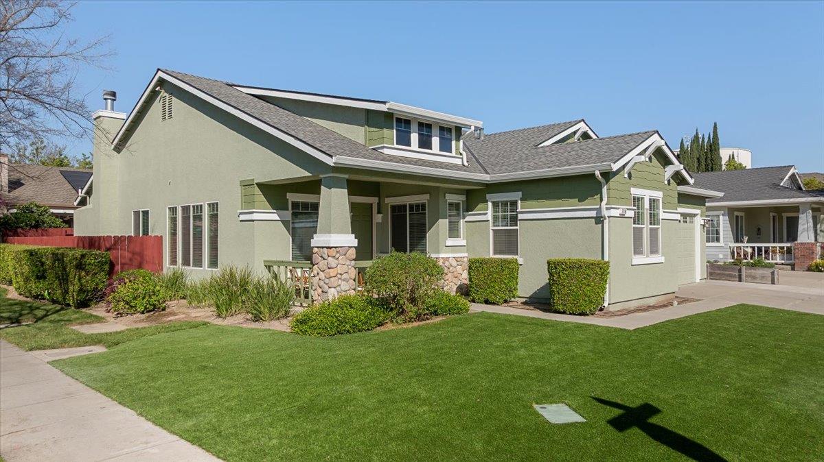 710 Almondcrest Street