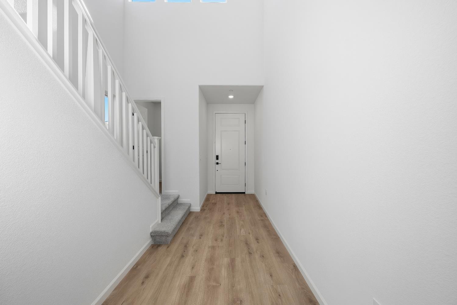 4413 Canyon Coral Way