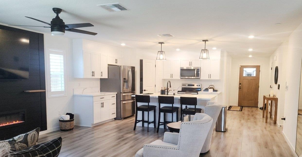 1219 Raspberry Way
