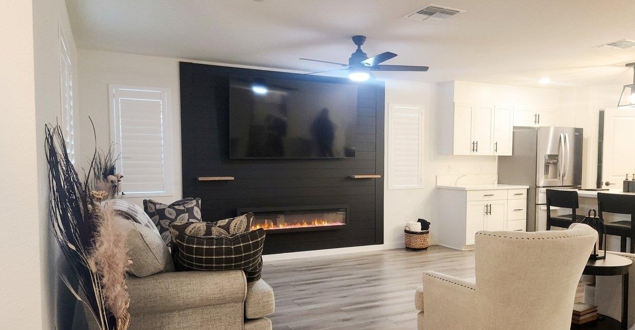 1219 Raspberry Way