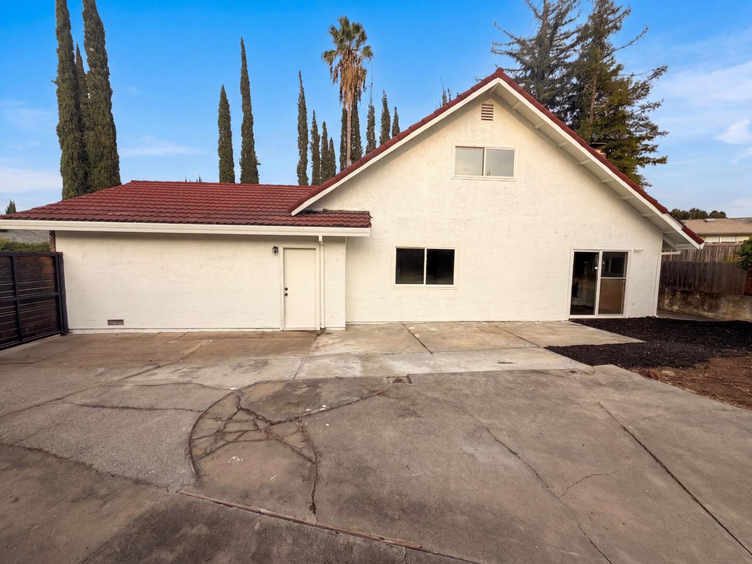 8092 Alma Mesa Way
