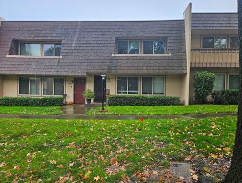 6064 Via Casitas Carmichael CA 95608