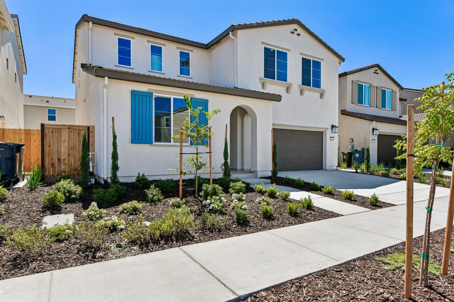 209 Tuxedo Circle