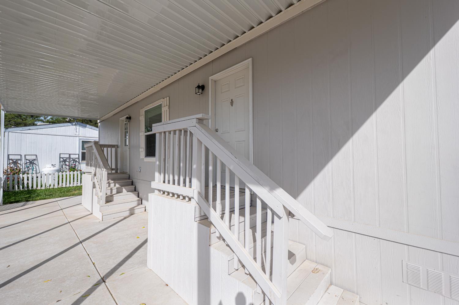 6540 Virginiatown Road 30