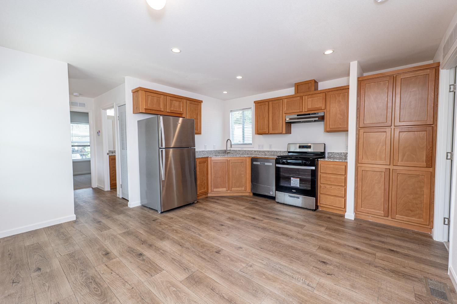 6540 Virginiatown Road 30