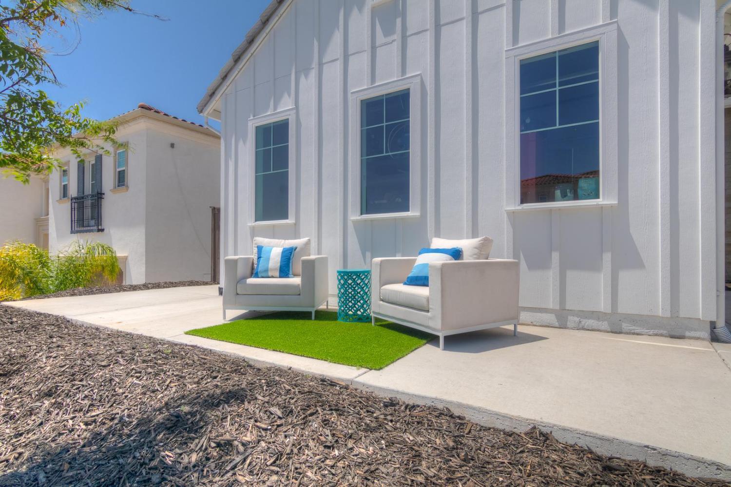 4009 Whitney Vista Lane