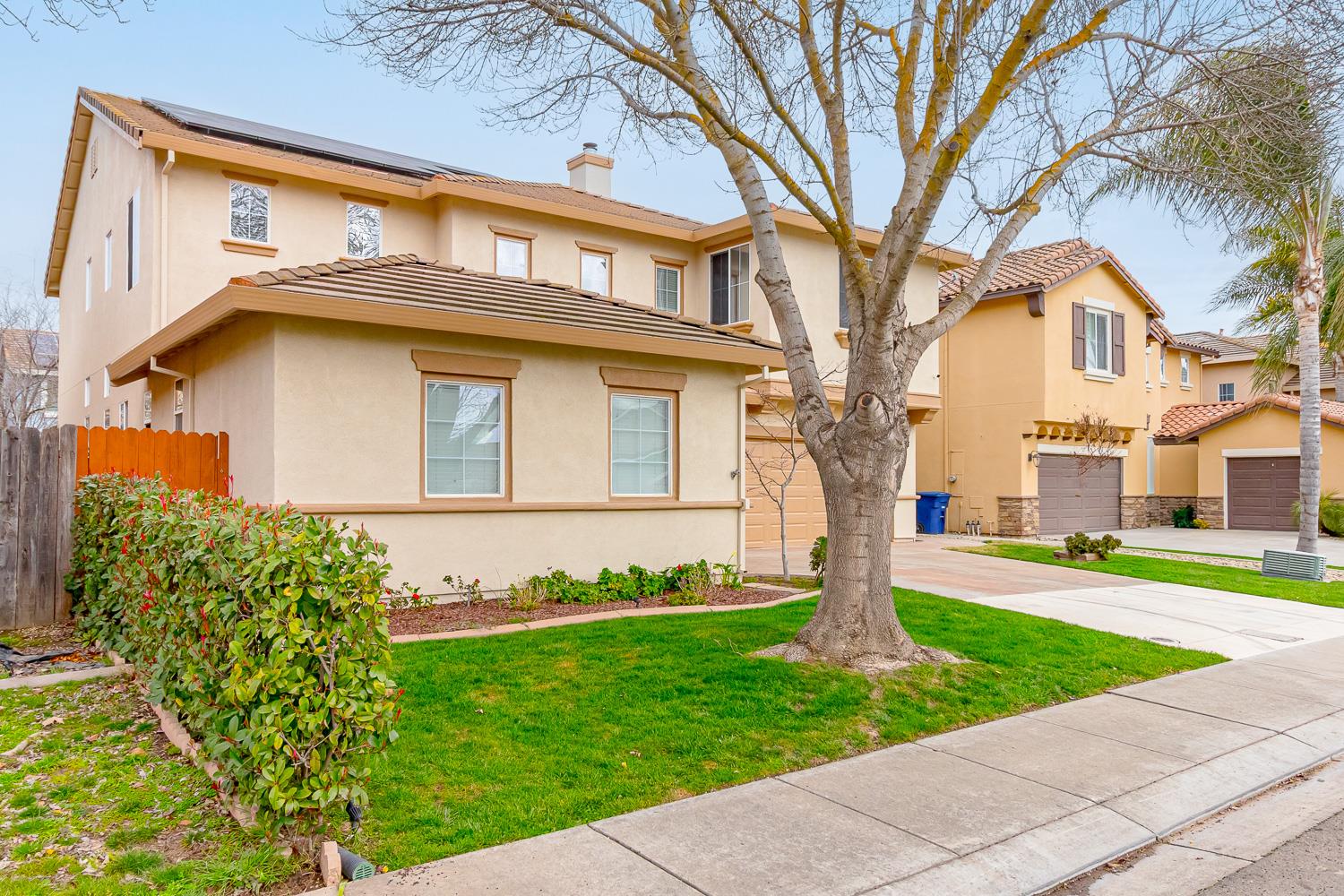 2833 Winged Foot Way