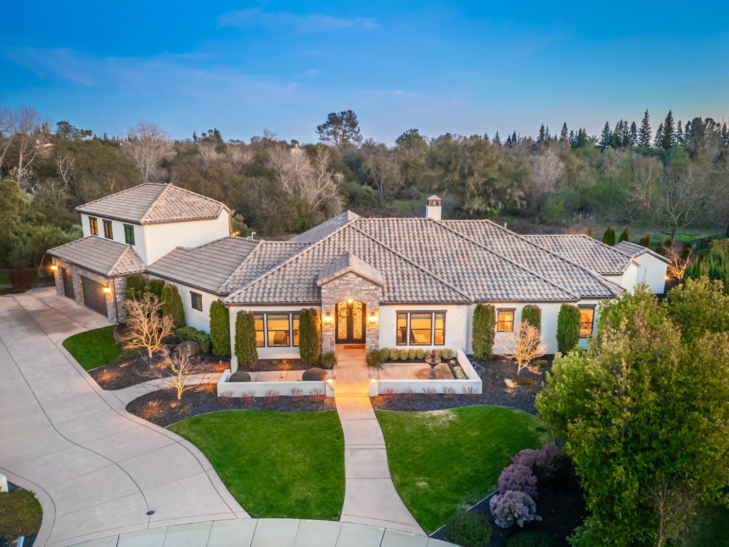 8620 Laurel Mist Court