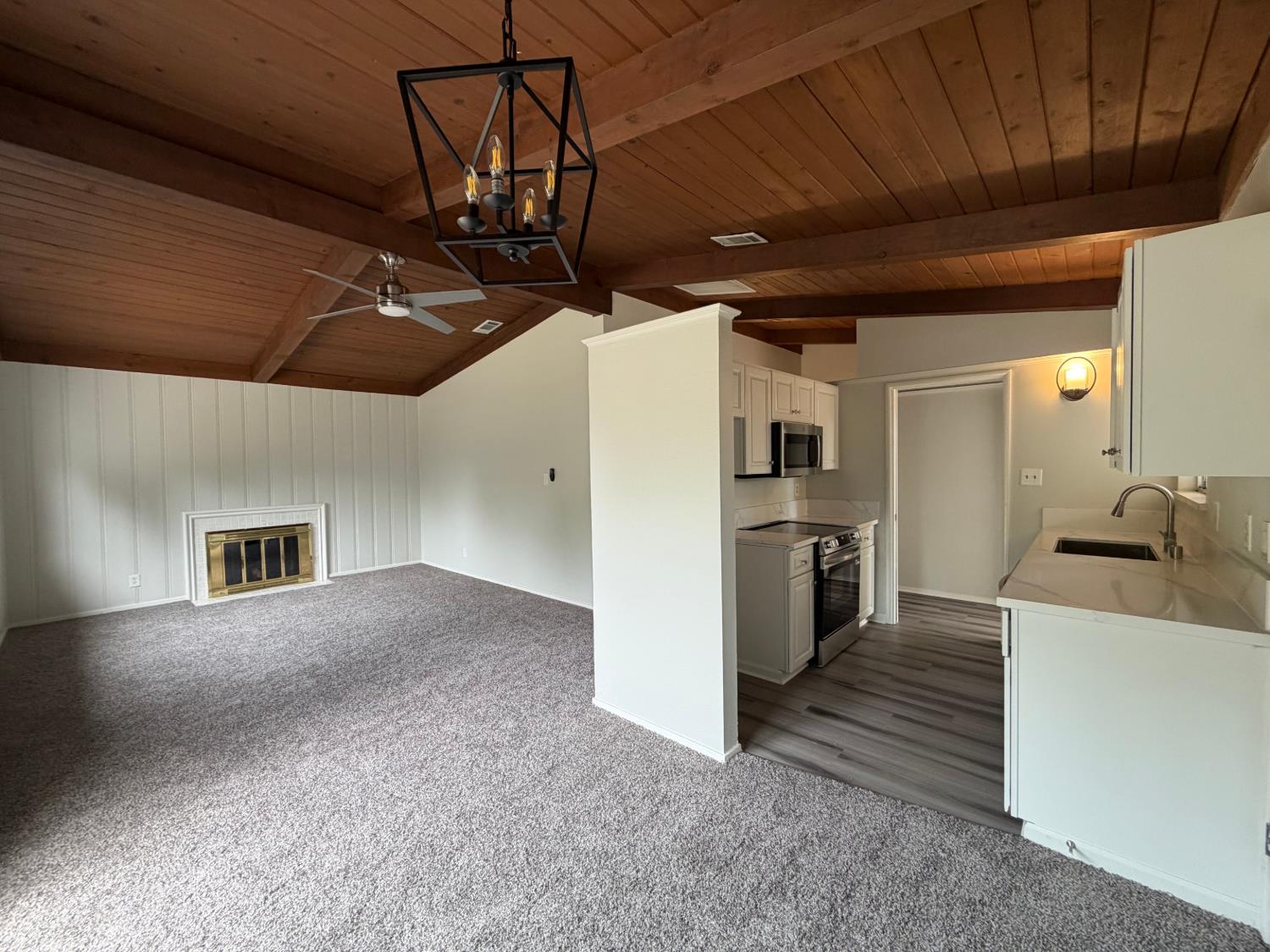 4821 Melvin Drive