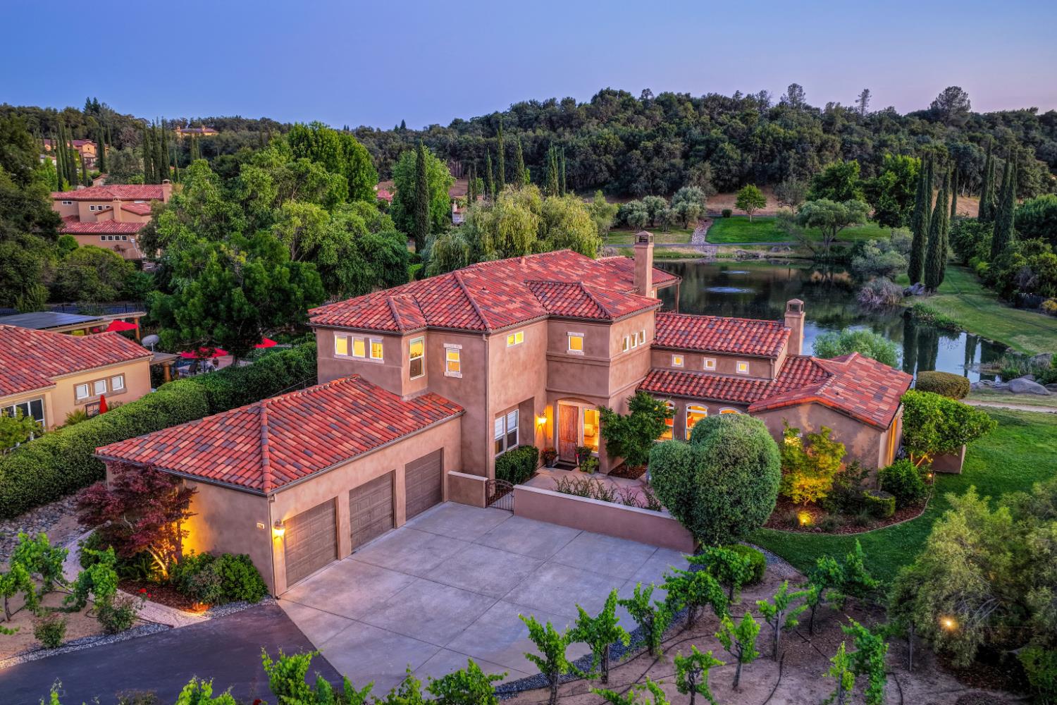 4256 Burgundy Court