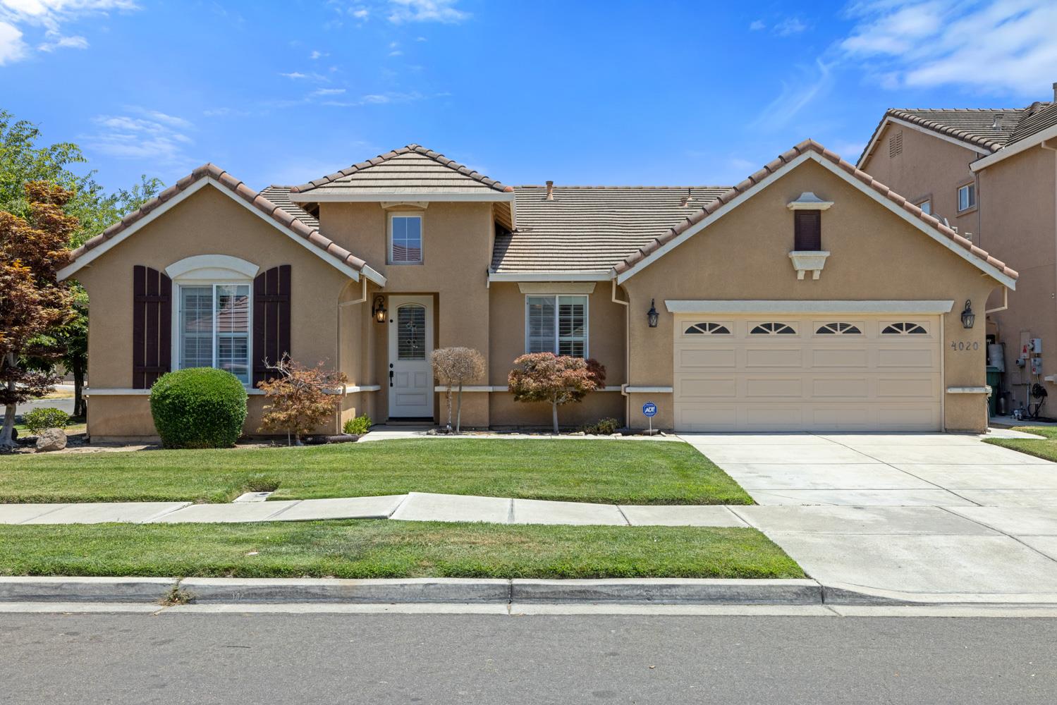 4020 Persimmon
