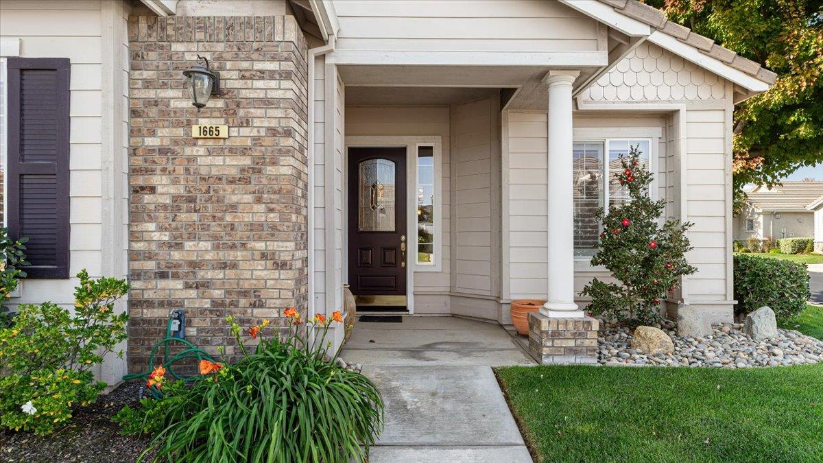 1665 Windy Cove Lane