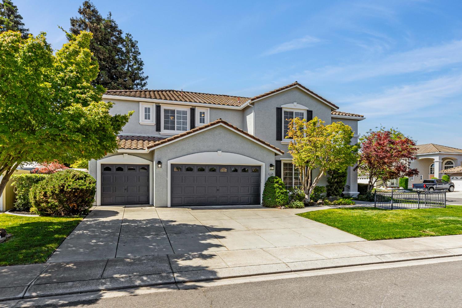 2520 Mira Vista Court