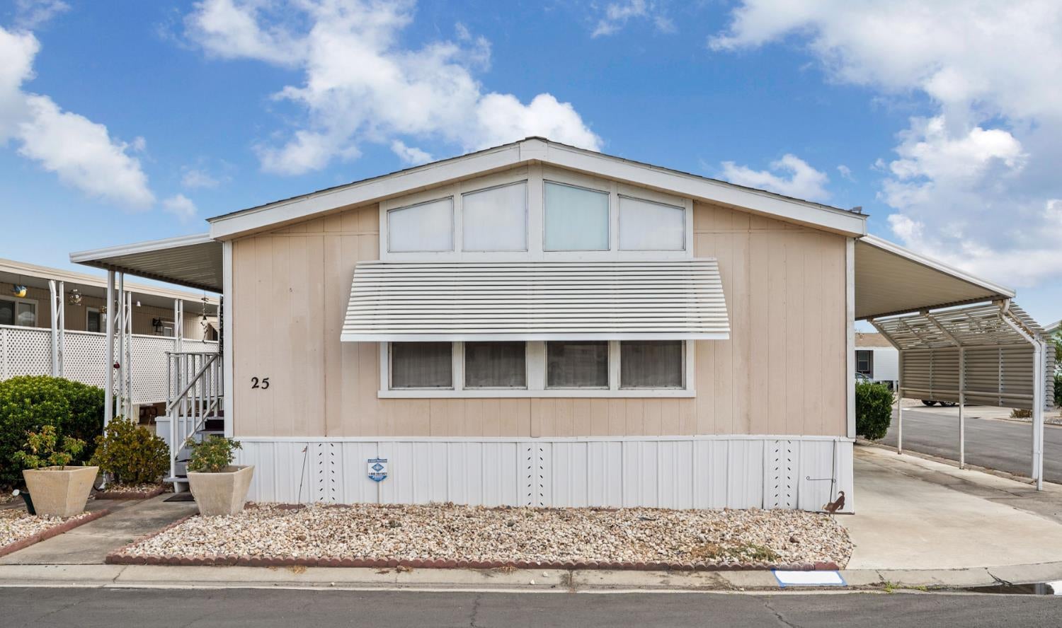 604 Pringle Avenue 25