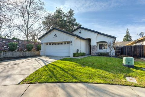 9594 Prost Court Elk Grove CA 95758
