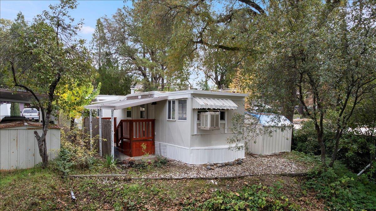 1525 Cold Springs 82
