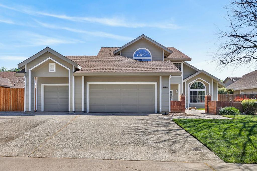 Photo of 6024 Mcneely Way, Orangevale, CA 95662 (MLS # 226033733)