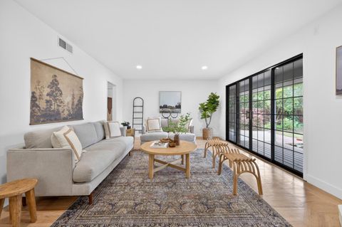 1343 Fitch Way Sacramento CA 95864