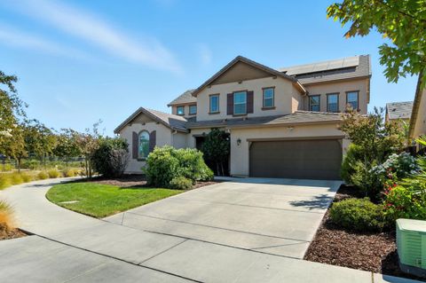 18200 Broadmoor Way Lathrop CA 95330