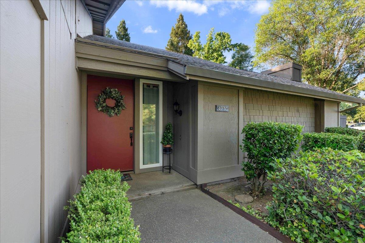 4733 Quail Meadow Way