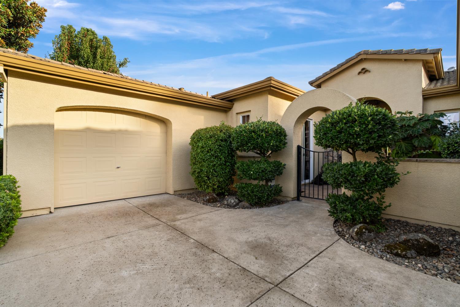 9341 Courtney Way