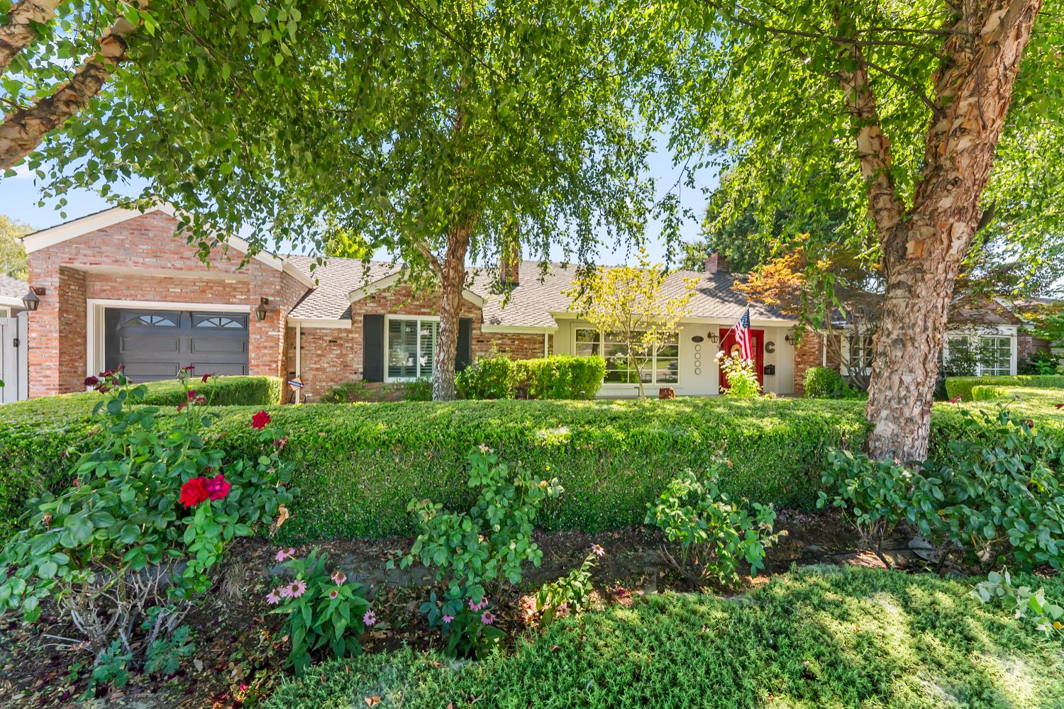 3120 American River Drive