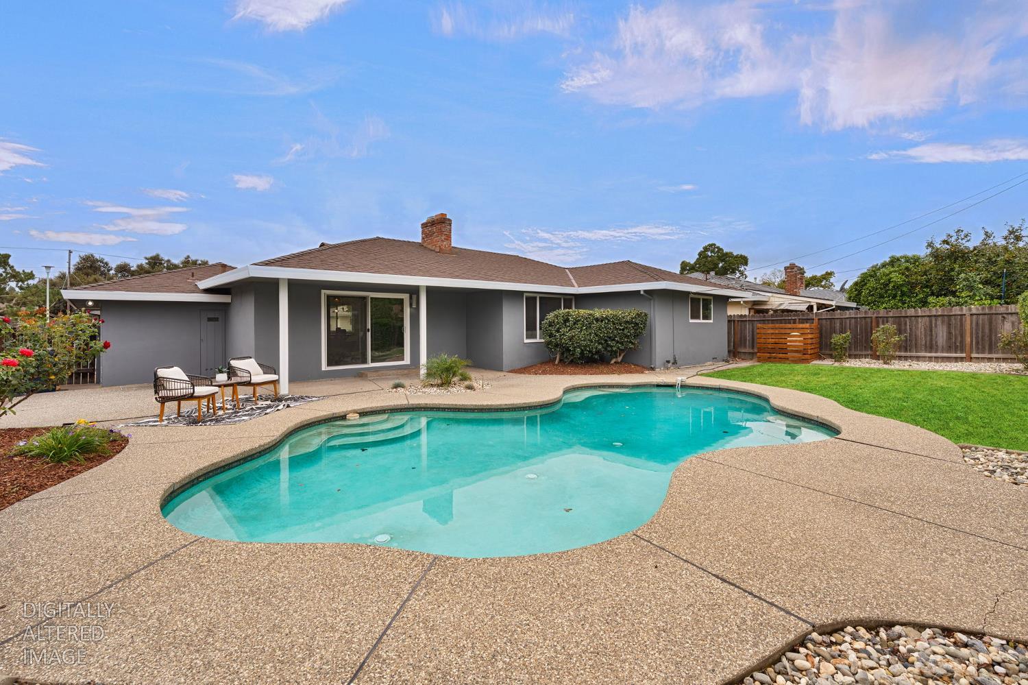 1339 Palomar Circle