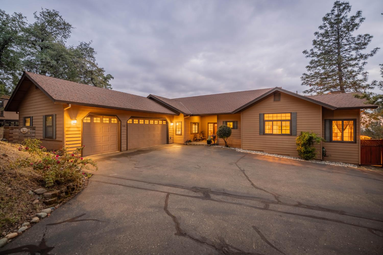 7410 White Oak Drive