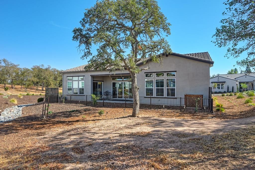 Photo of 7233 Via Bernini, Rancho Murieta, CA 95683 (MLS # 225127306)