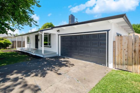 3037 W Monterey Avenue, Stockton, CA 95204 - MLS#: 225057742