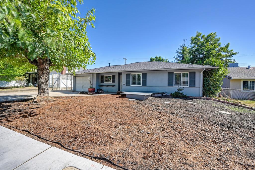 7023 Larchmont Drive