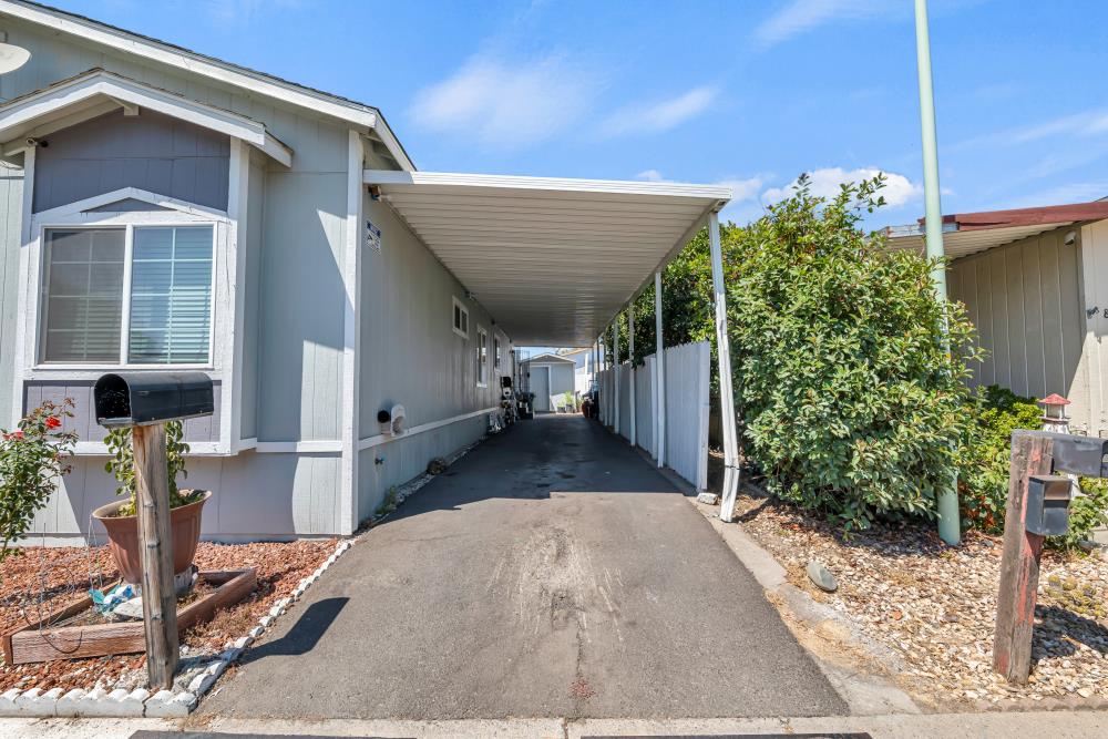 8207 Wildfire Lane