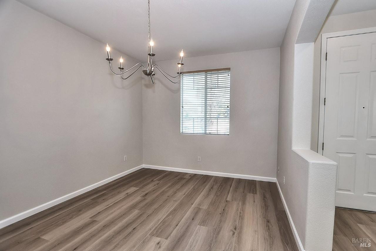 293 Mandarin Circle