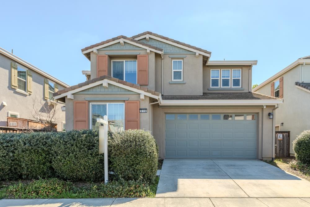 516 S Ventana Avenue