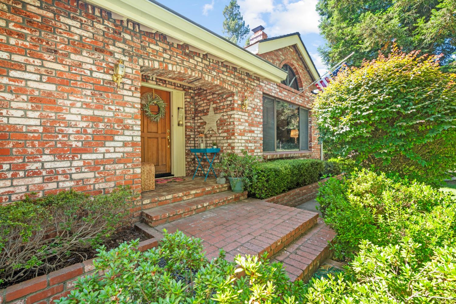 5435 Bridge Creek Lane