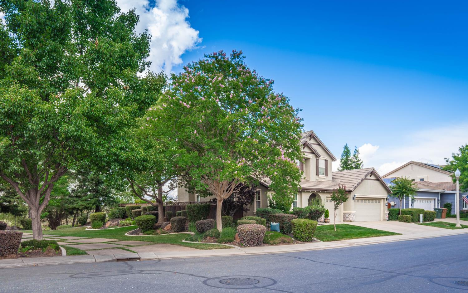 1136 Oak Valley Drive