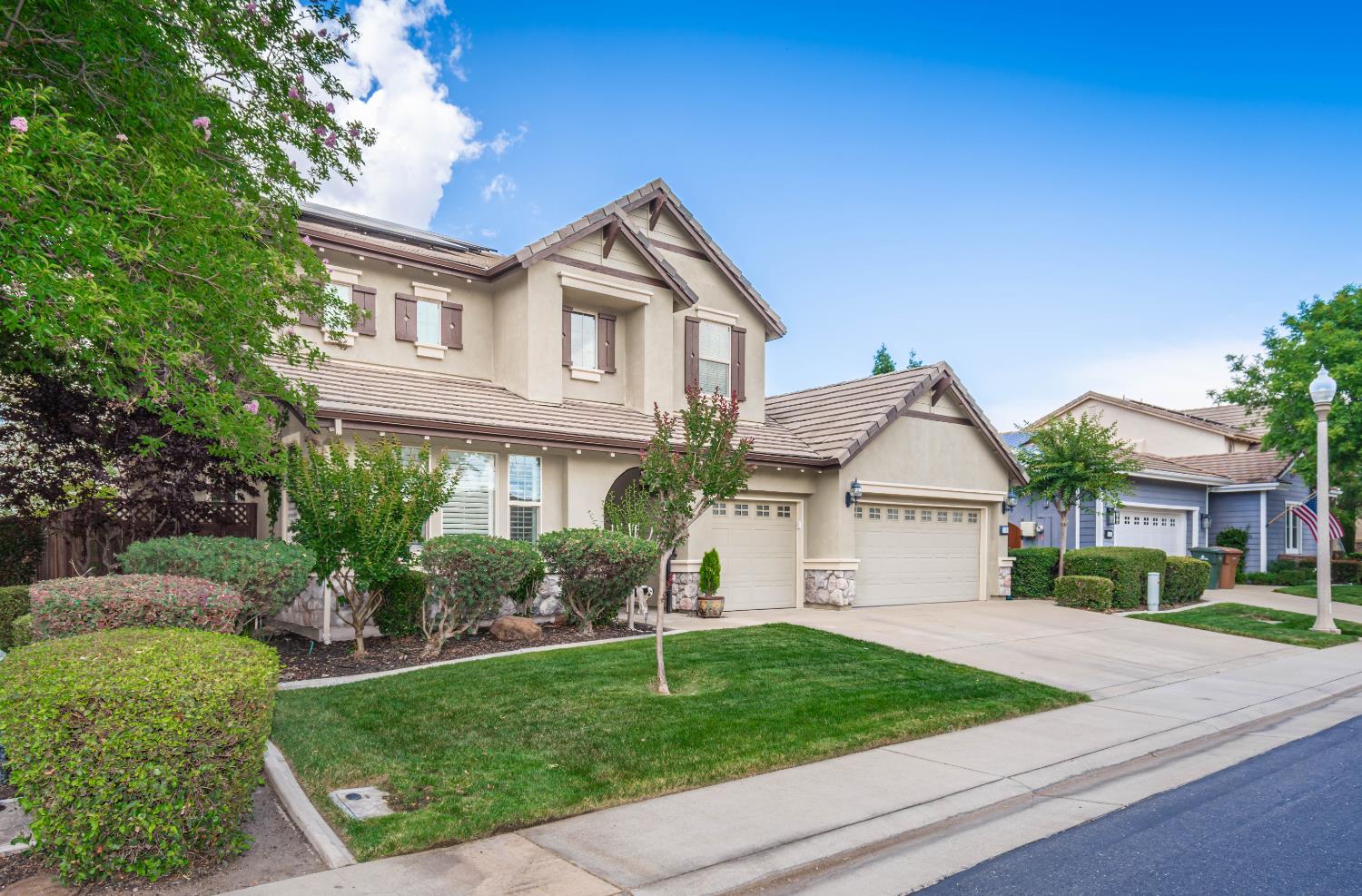 1136 Oak Valley Drive