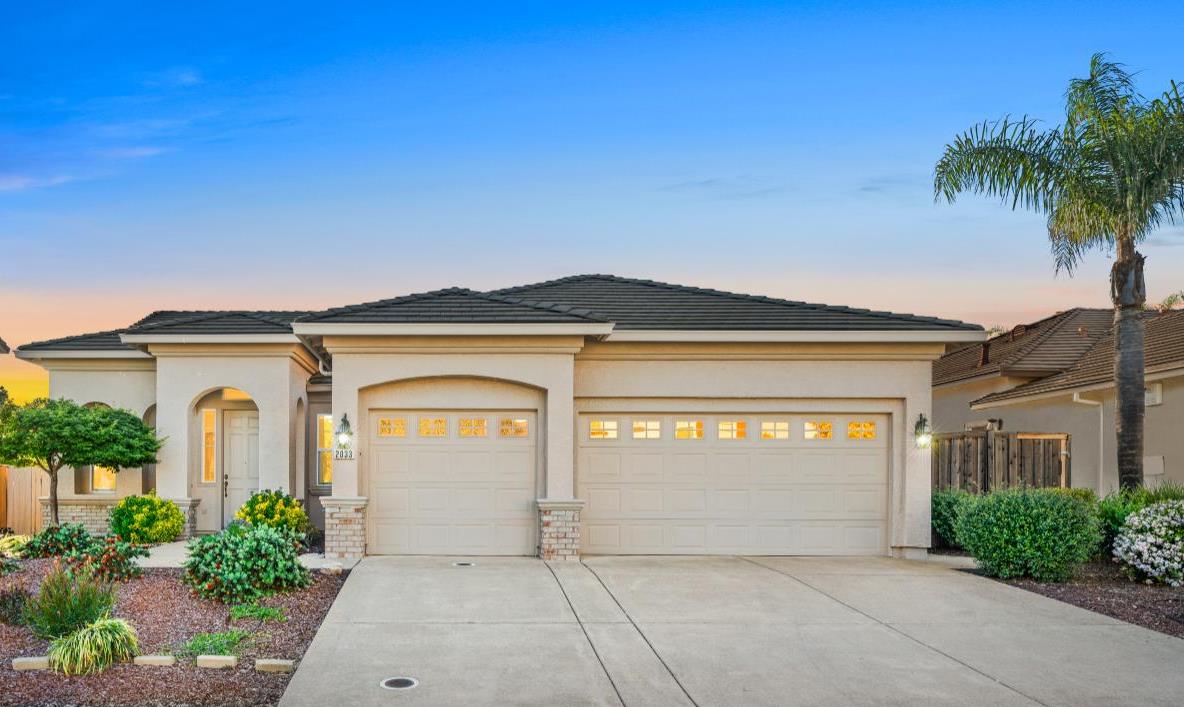 2033 Dorrington Drive