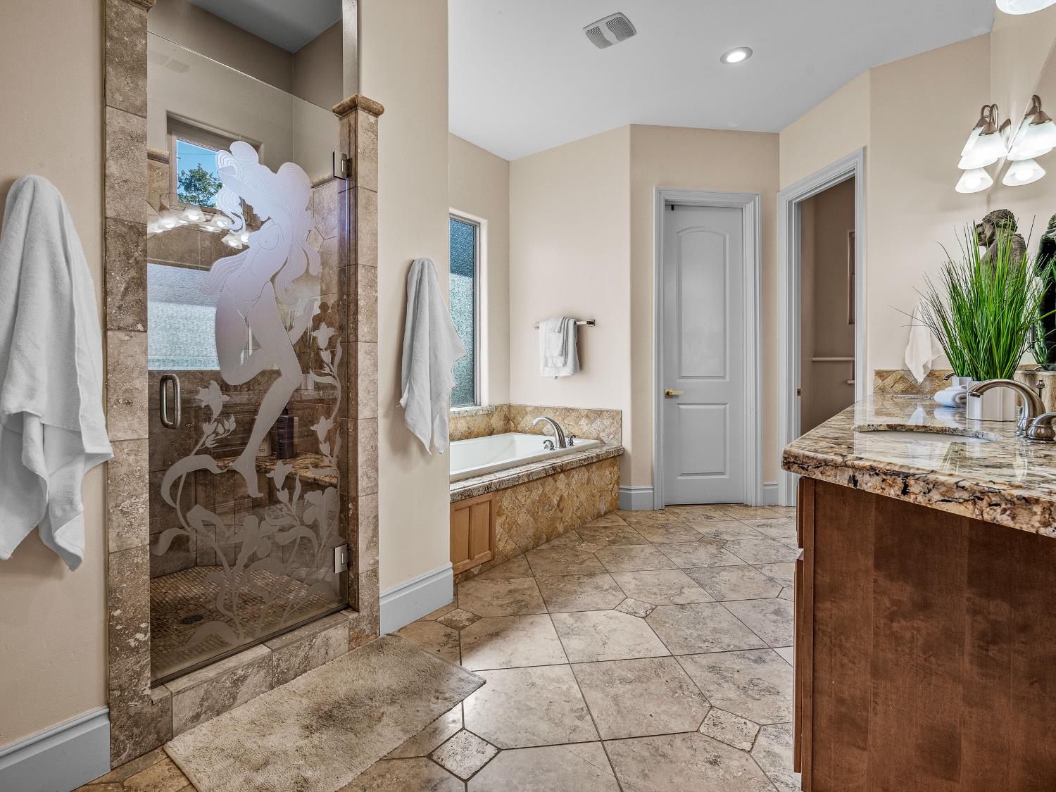 El Dorado Hills, California 95762, United States, 3 Bedrooms Bedrooms, ,3 BathroomsBathrooms,Residential,Active,196186