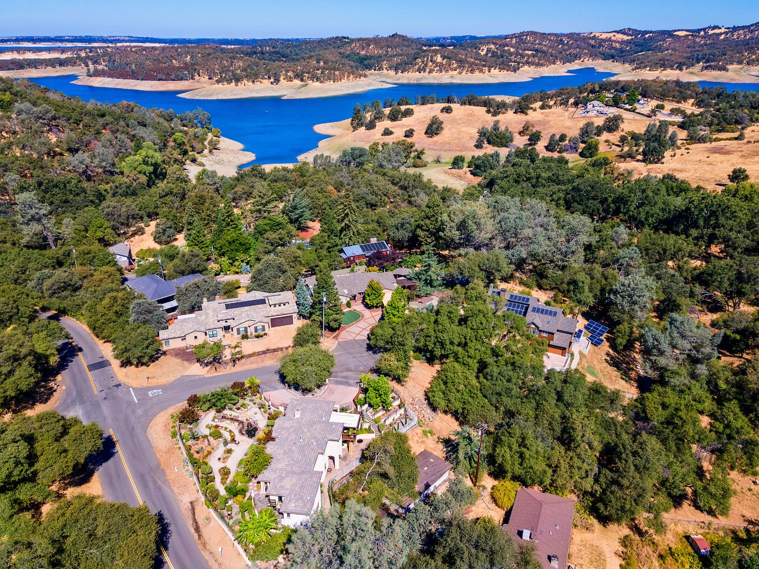 1547 Toro Place