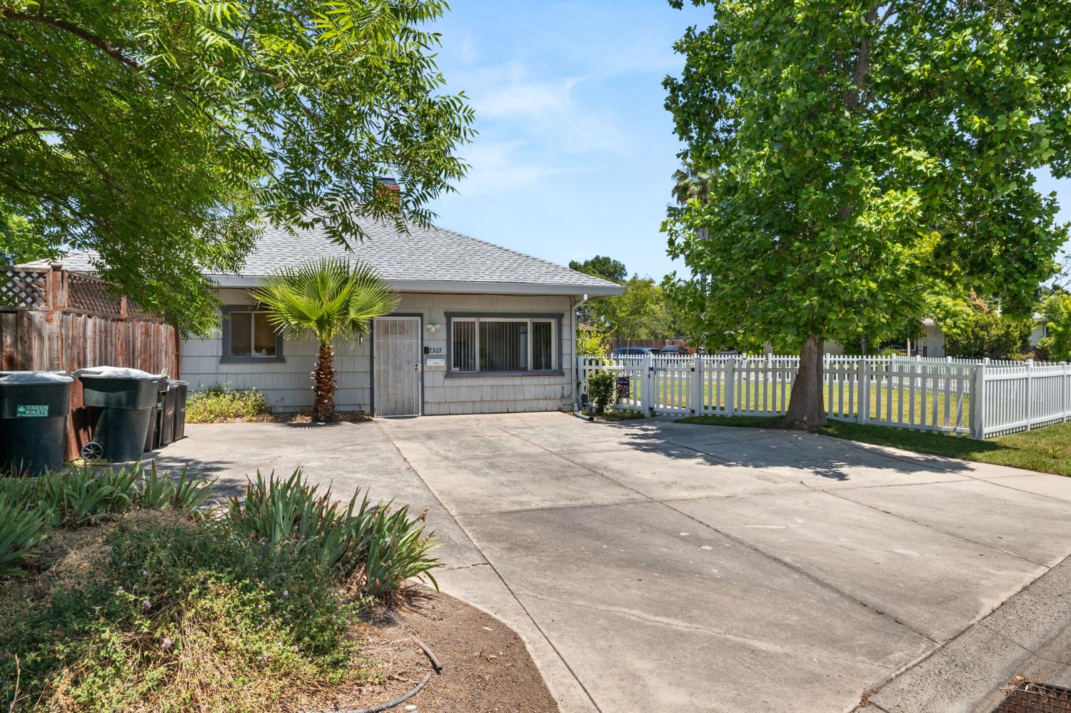 2307 Meadowbrook Road