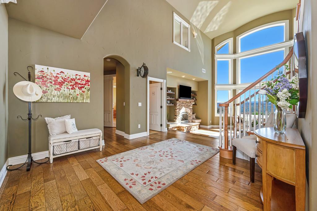 585 Riverview Drive