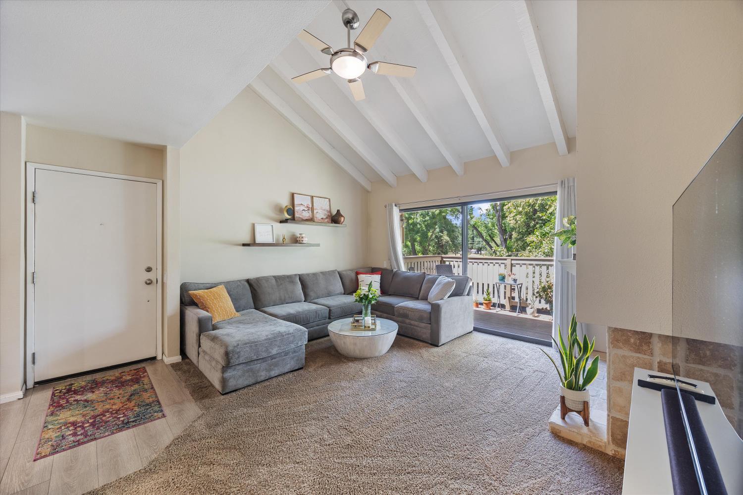 511 Woodside Oaks 8