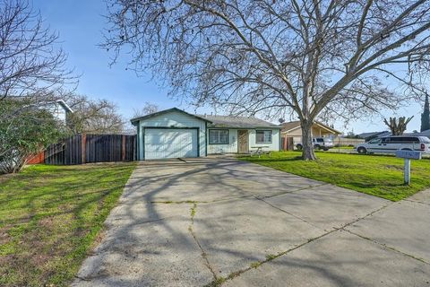 4372 Evelyn Drive Olivehurst CA 95961