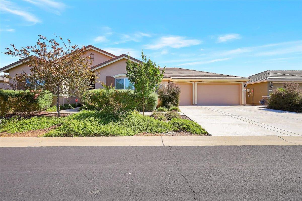 2058 Danforth Way