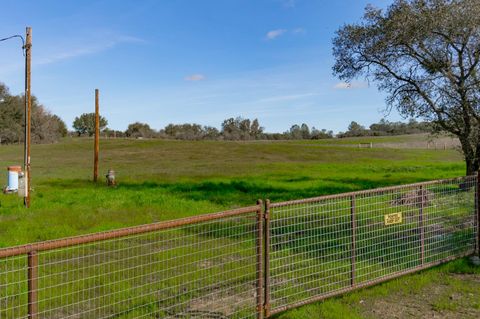 260 State Highway 16 Plymouth CA 95669