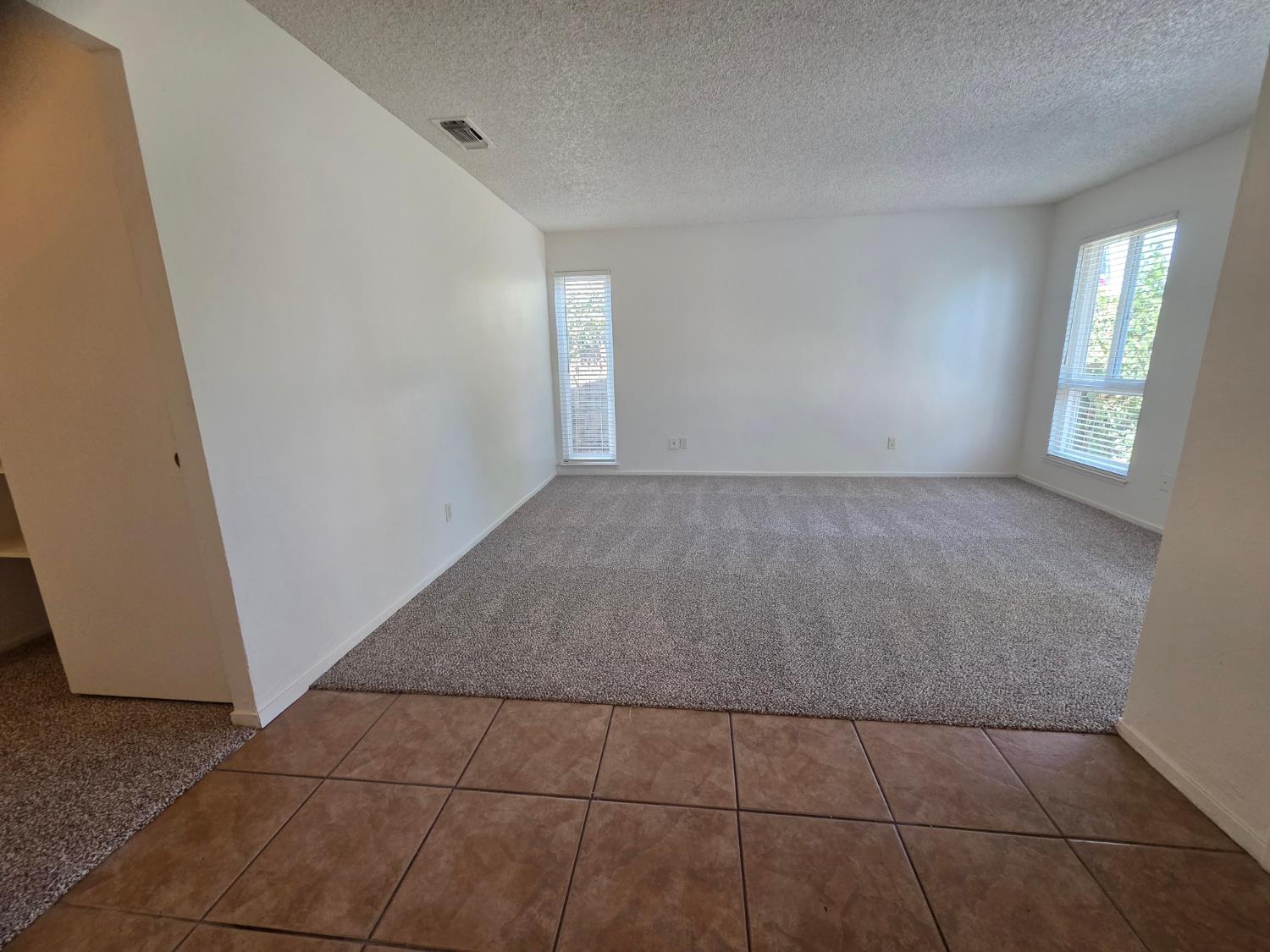 5689 Andrea Boulevard
